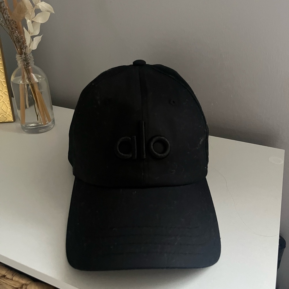 ALO Black Off-Duty Cap